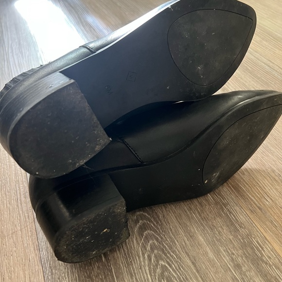 Comfortable ankle boot. - Picture 4 of 4